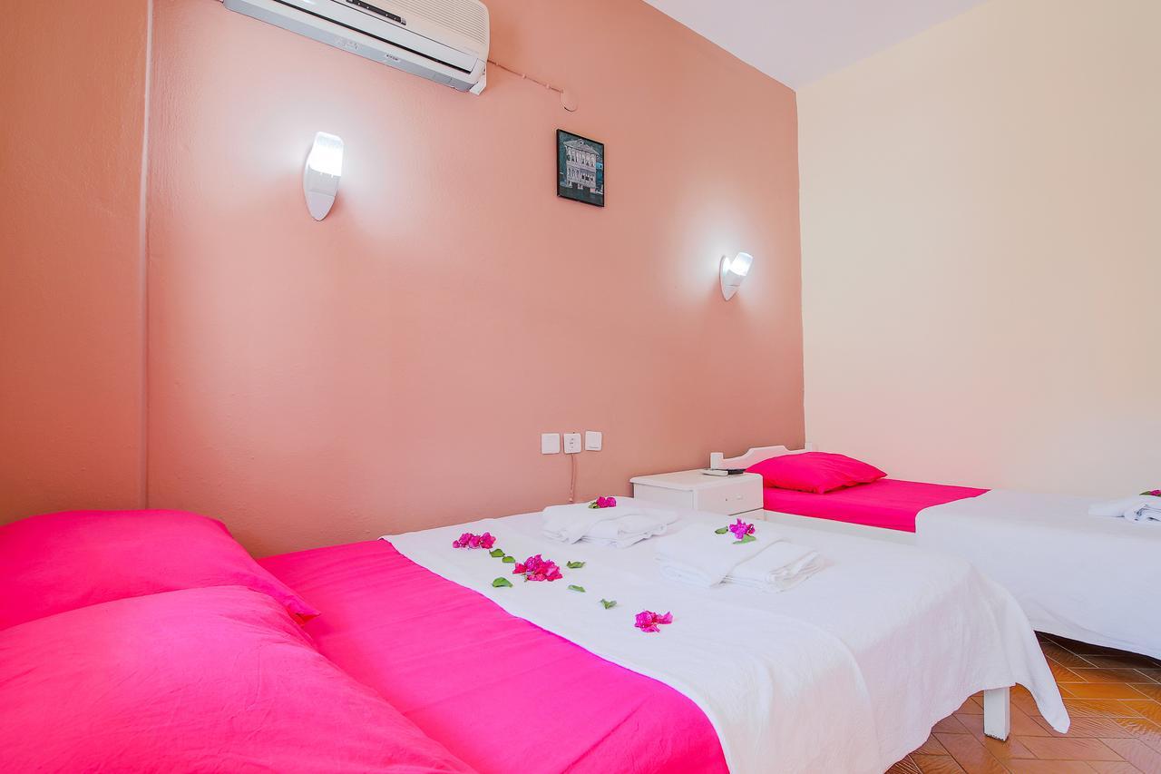 Saray Pansiyon Kaş Esterno foto